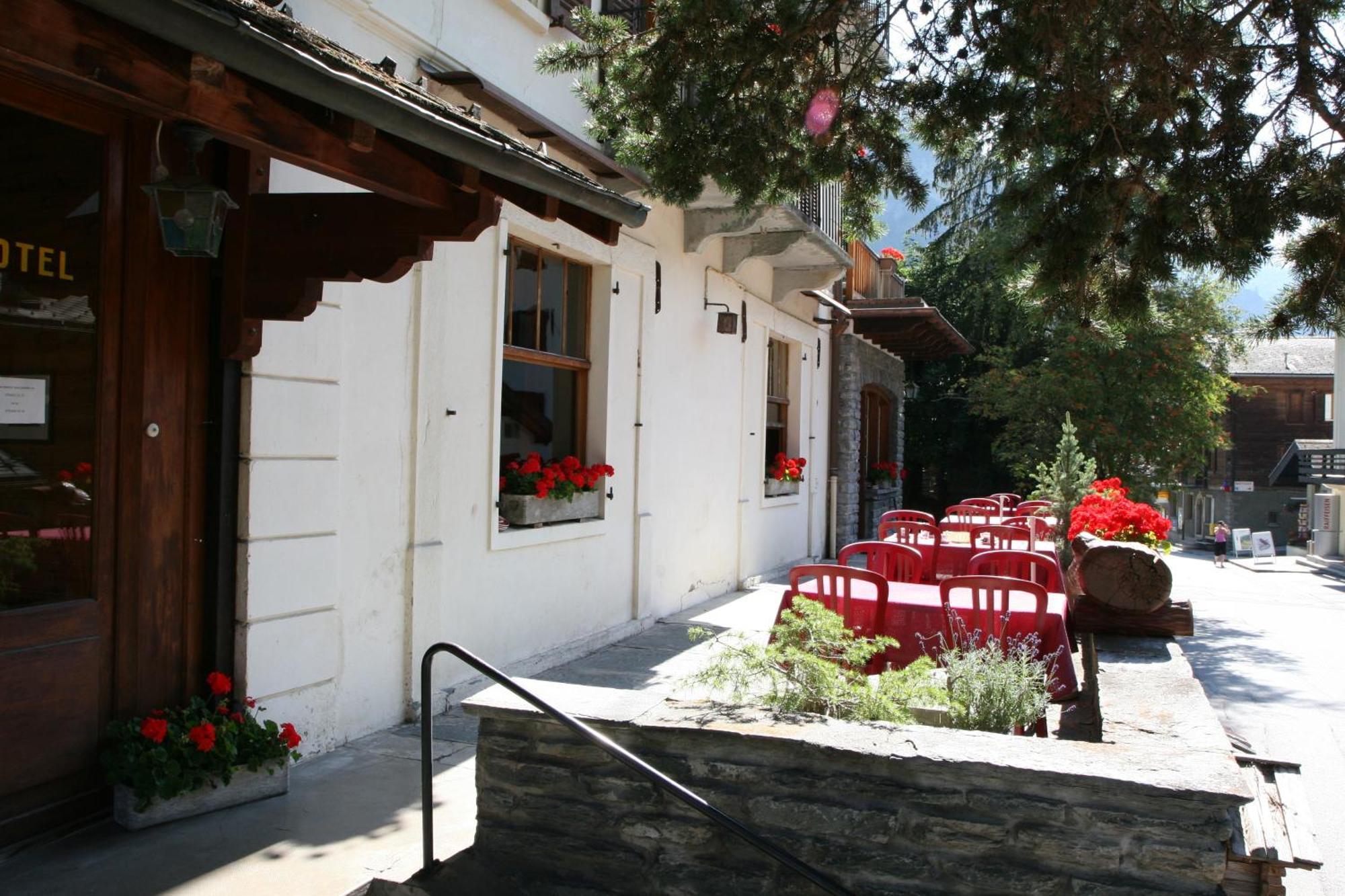 Hôtel Hermitage Evolène Buitenkant foto